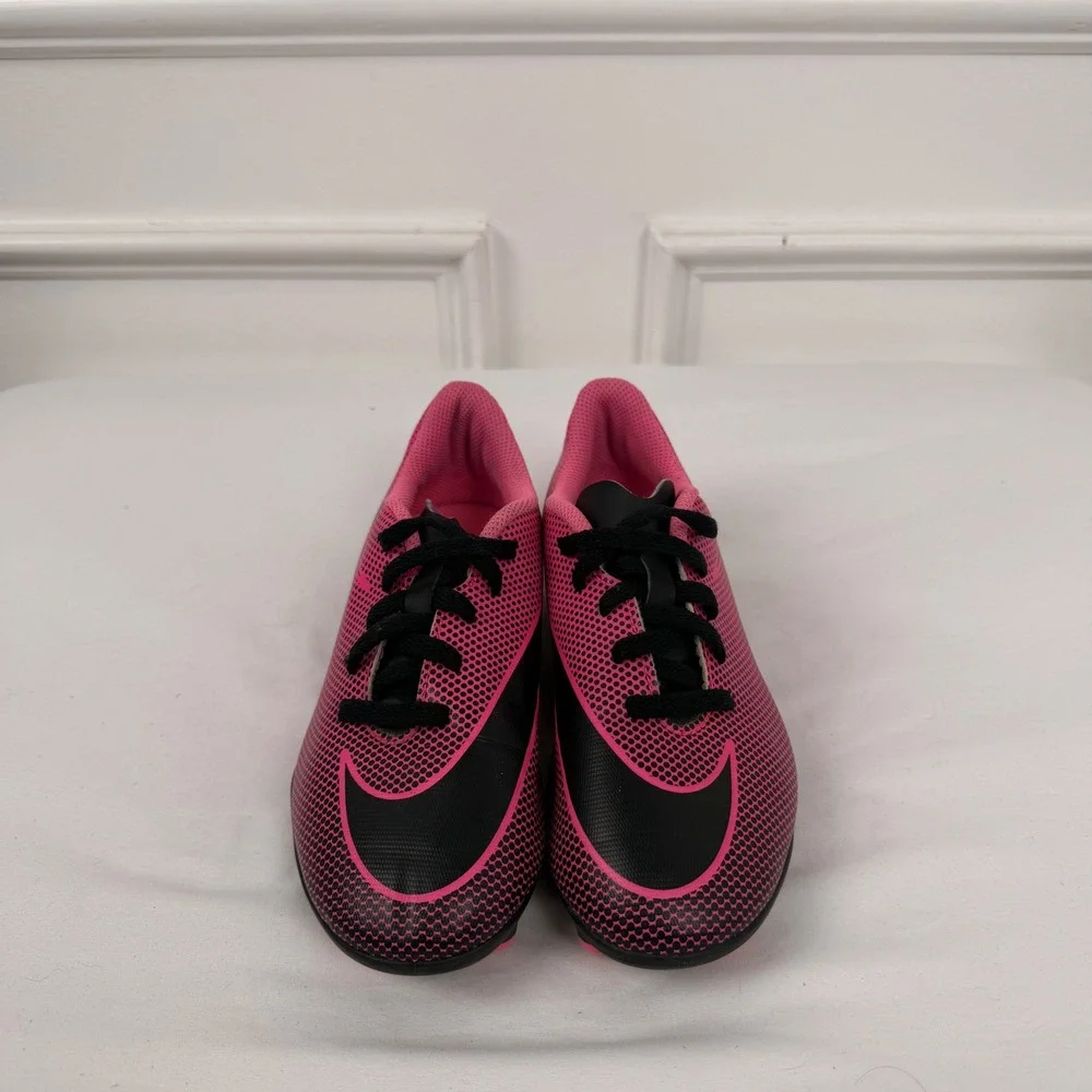 Nike Bravata II FG Kids Soccer Cleats Pink Black 844442-600 Youth Size 1Y